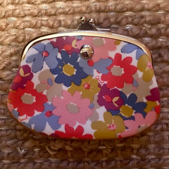 coach kisslock coin case